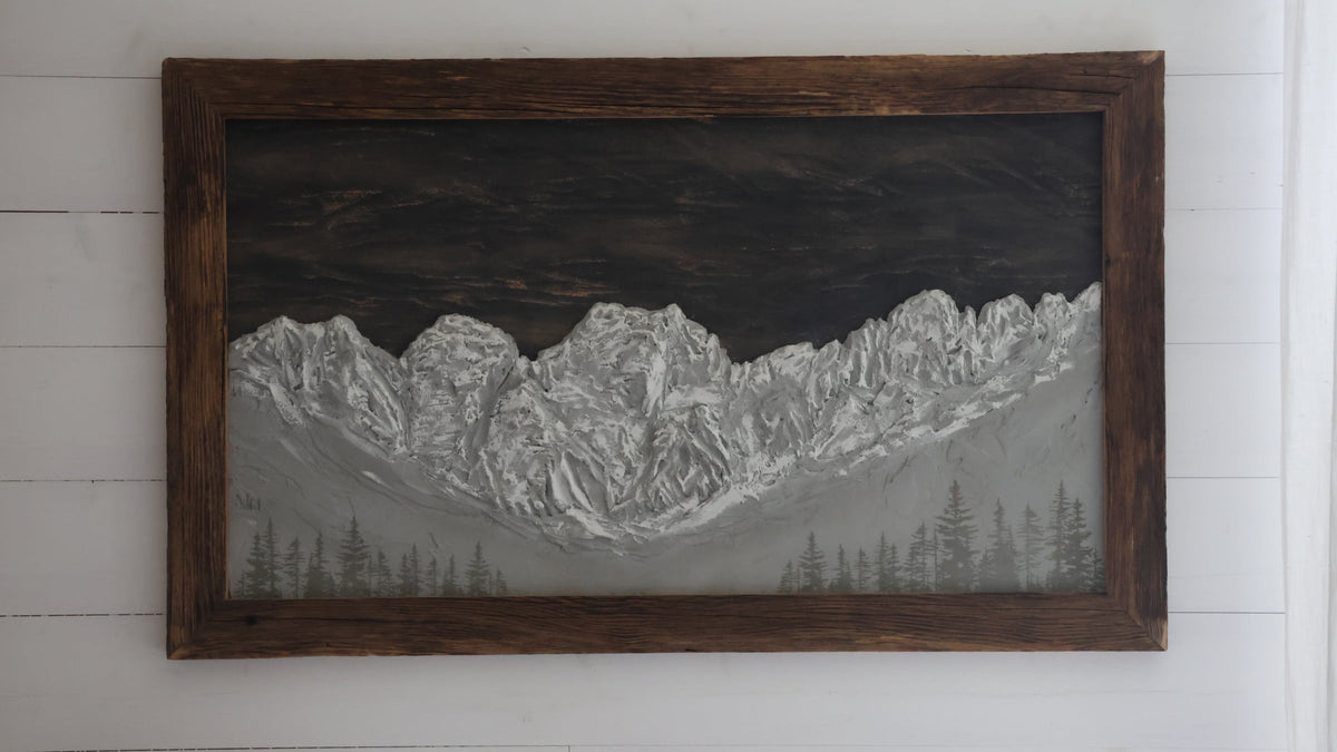 Kalkkögel – Bergbild aus Beton im Altholzrahmen – Einzelstück