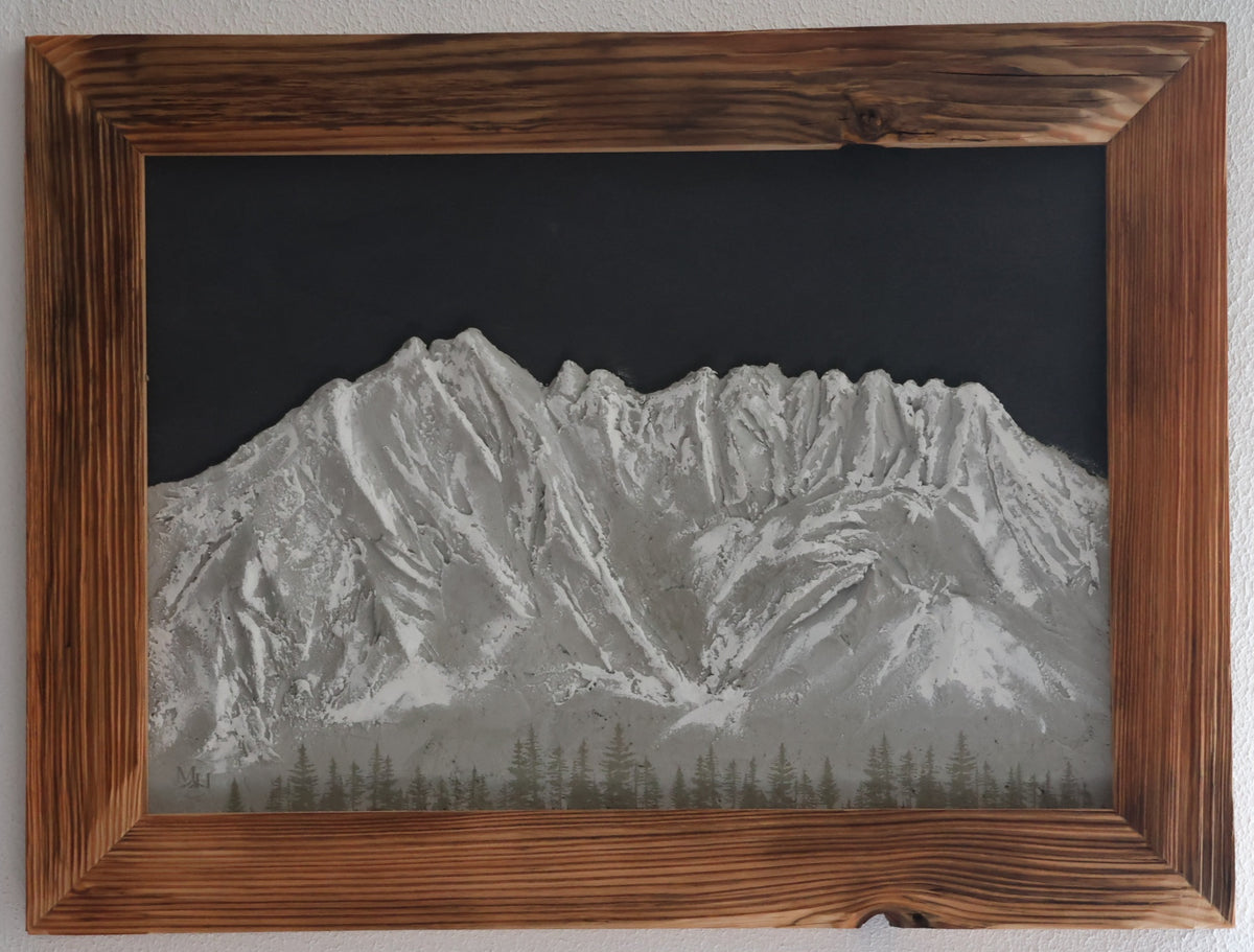 Einzelstück – Nordkette – Bergbild aus Beton im Altholzrahmen